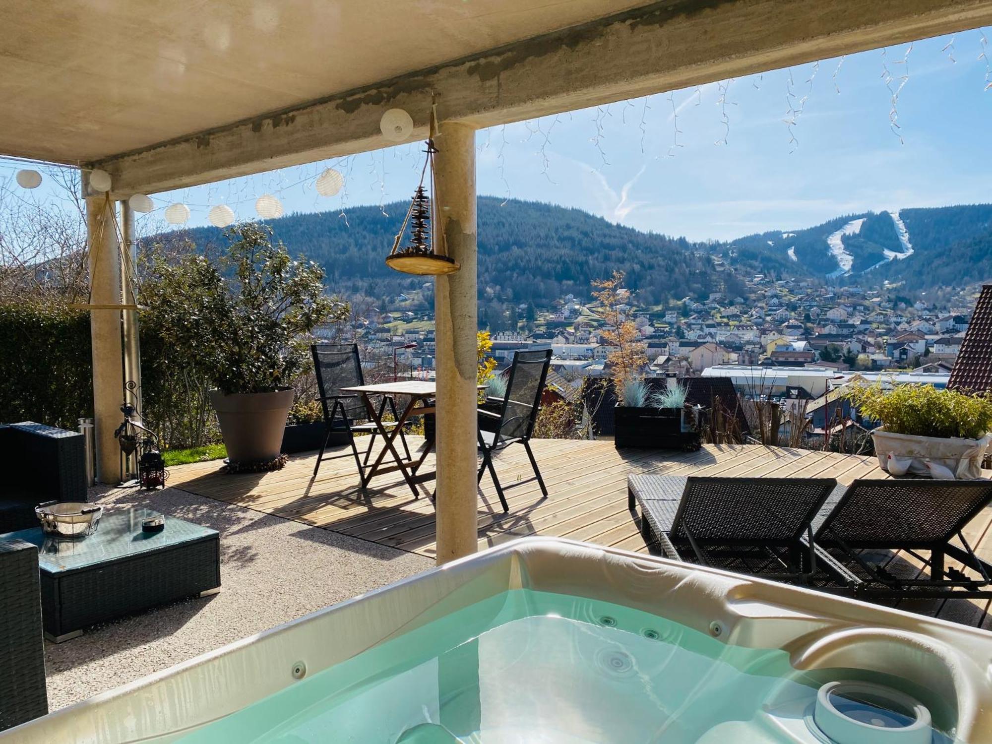 Au Nid Cosy D'Isa A Gerardmer Vosges - Spas Privatifs Gérardmer Exterior foto