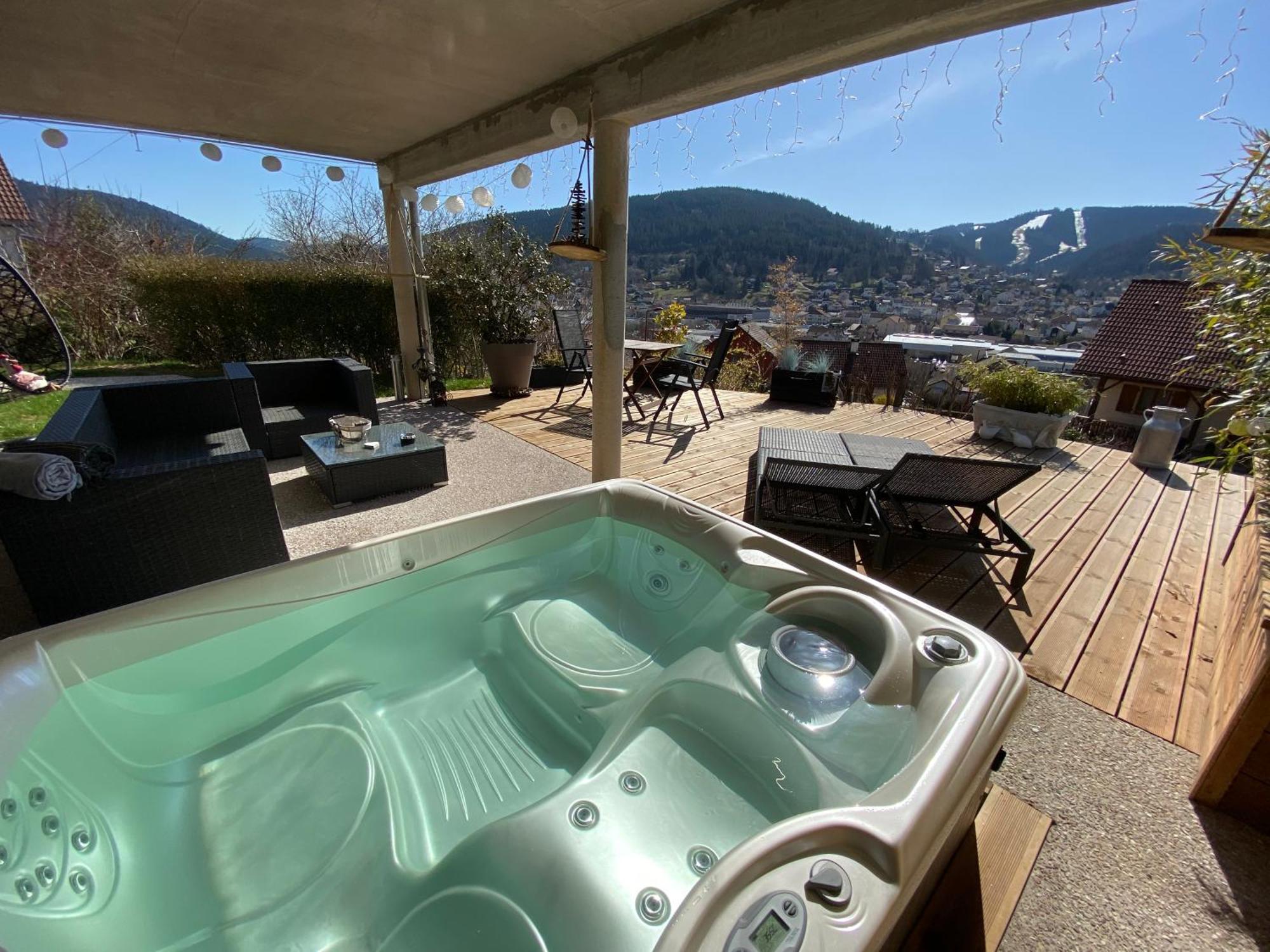 Au Nid Cosy D'Isa A Gerardmer Vosges - Spas Privatifs Gérardmer Exterior foto
